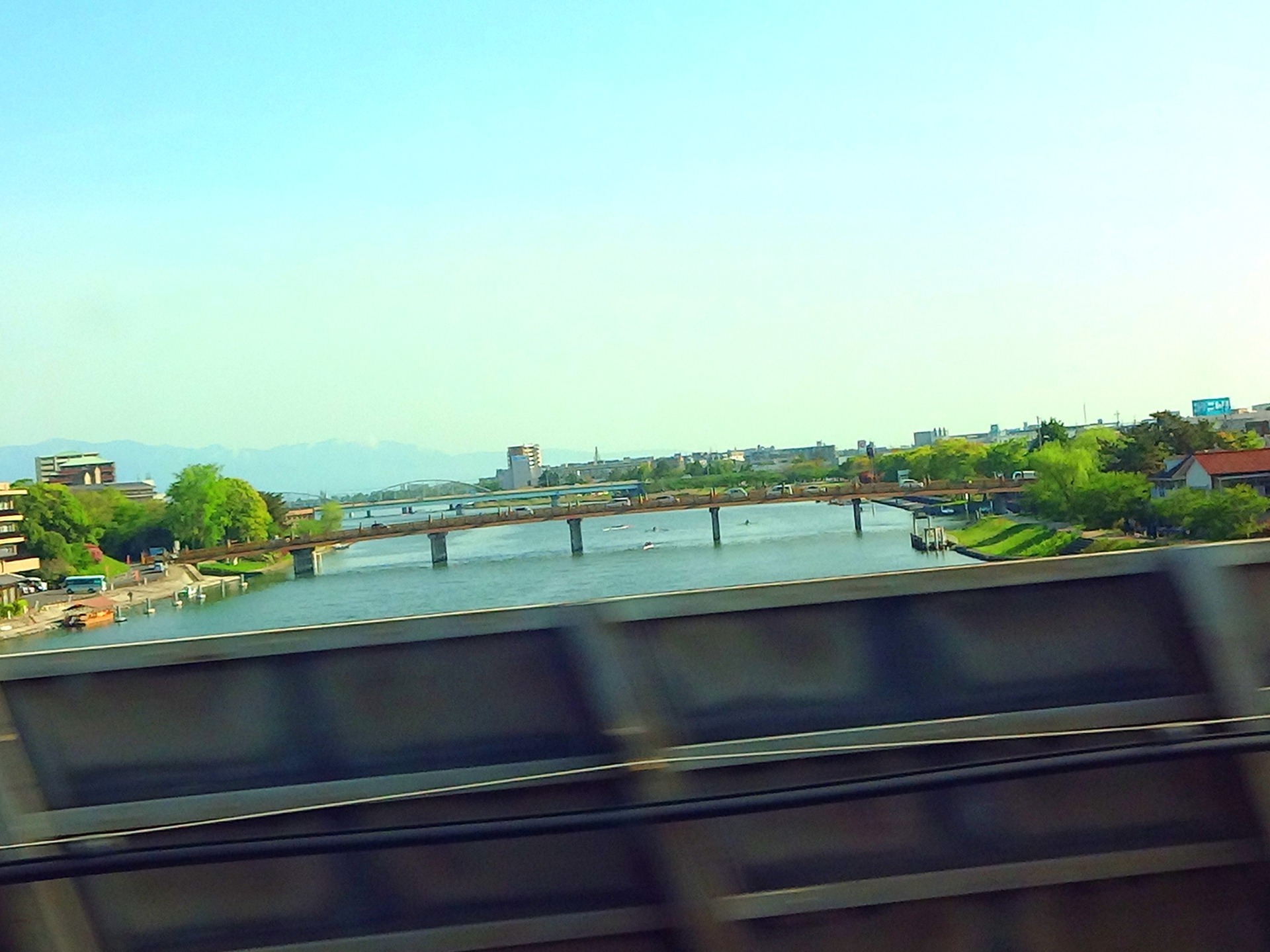 晴れた日の瀬田の唐橋