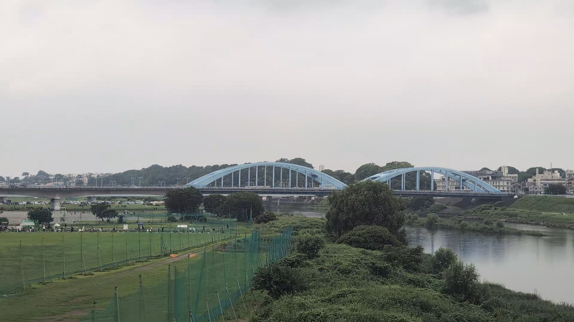 Maruko Bridge seen across the Tama River